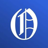 Olde World Movers Logo